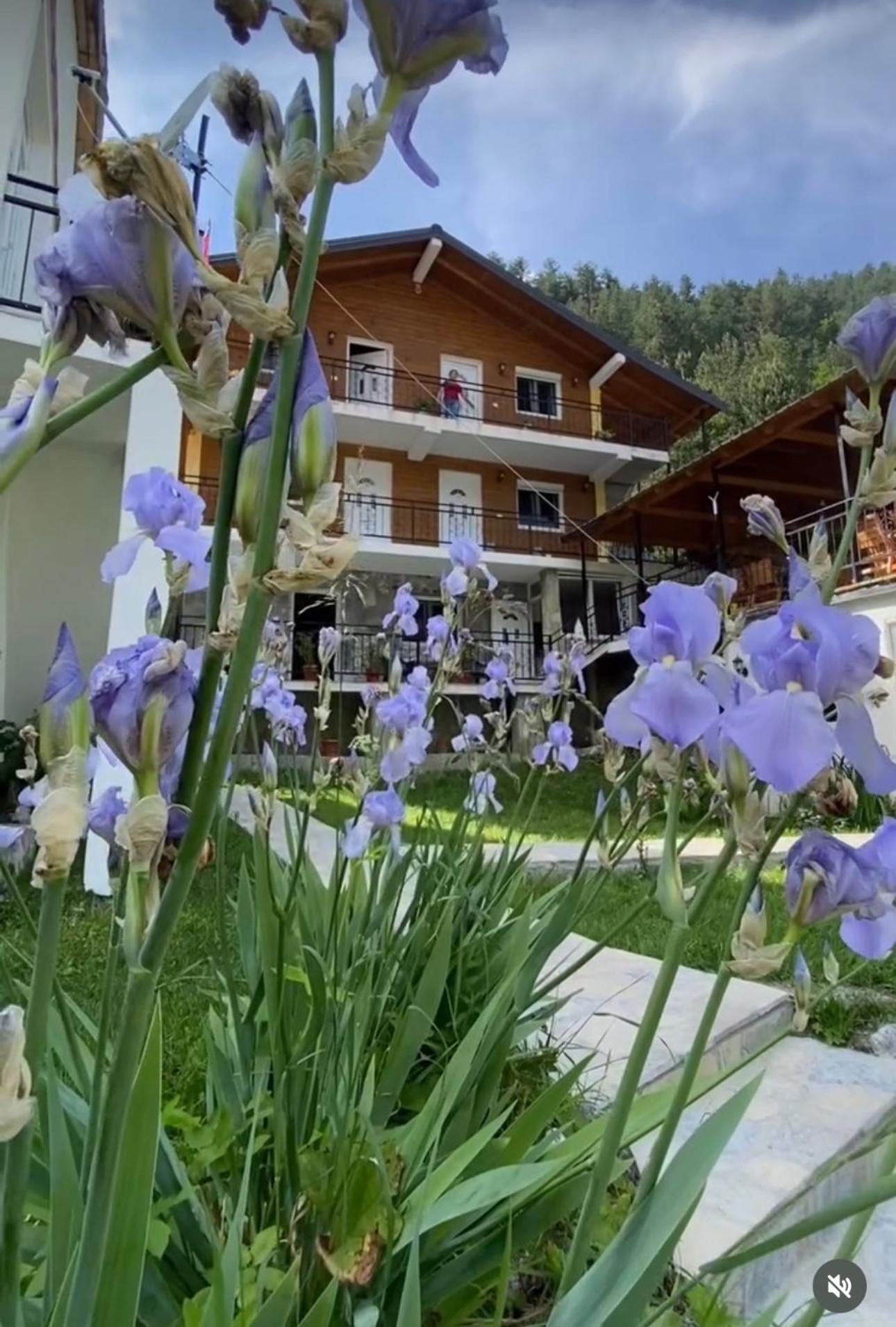 Bujtina Brahim Selimaj Bed and Breakfast Valbone Eksteriør billede