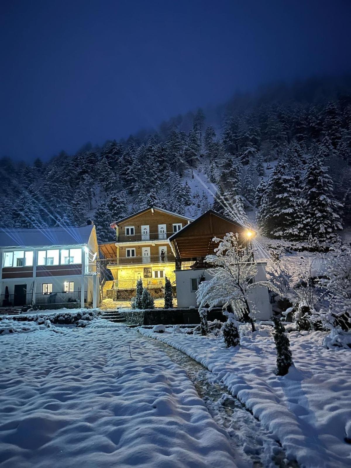 Bujtina Brahim Selimaj Bed and Breakfast Valbone Eksteriør billede
